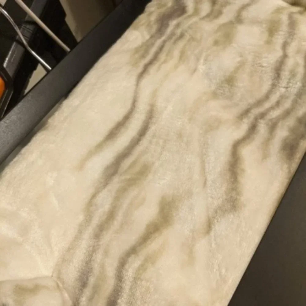 BEBE Plush Throw Blanket NWT